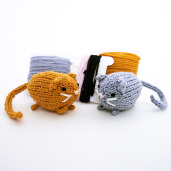 Cat Knitting Notions Knit Kit